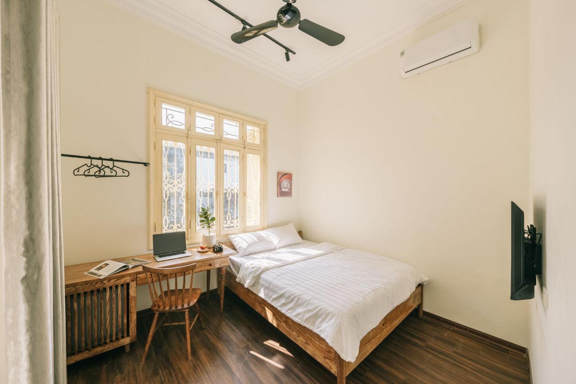 Amber Glow - Cozy Retreat Near Thanh Cong Lake-free Laundry * Hà Nội