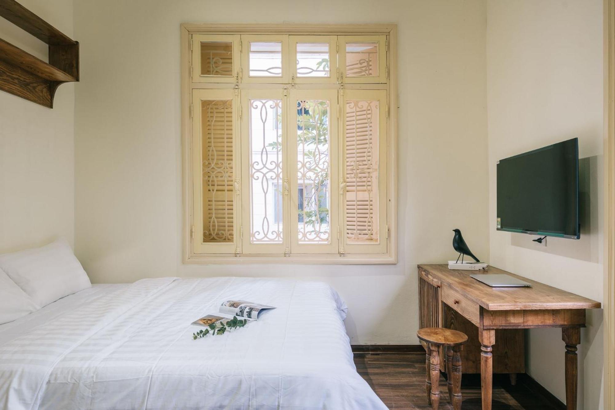 Amber Glow - Cozy Retreat Near Thanh Cong Lake-free Laundry Căn hộ Hà Nội