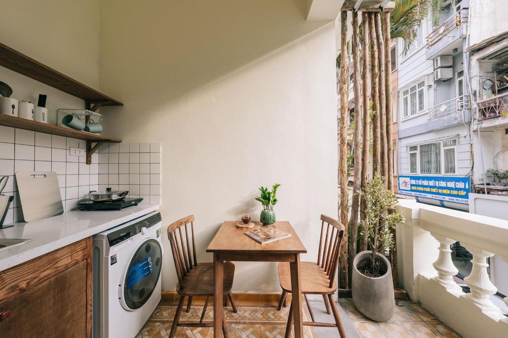 Căn hộ Amber Glow - Cozy Retreat Near Thanh Cong Lake-free Laundry Hà Nội