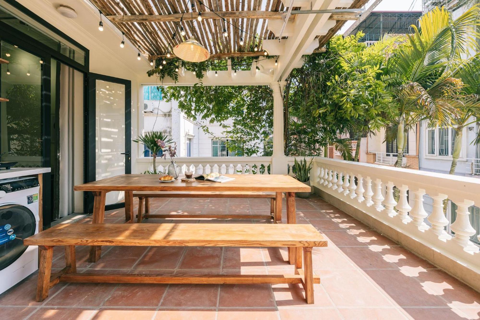 Amber Glow - Cozy Retreat Near Thanh Cong Lake-free Laundry Căn hộ *