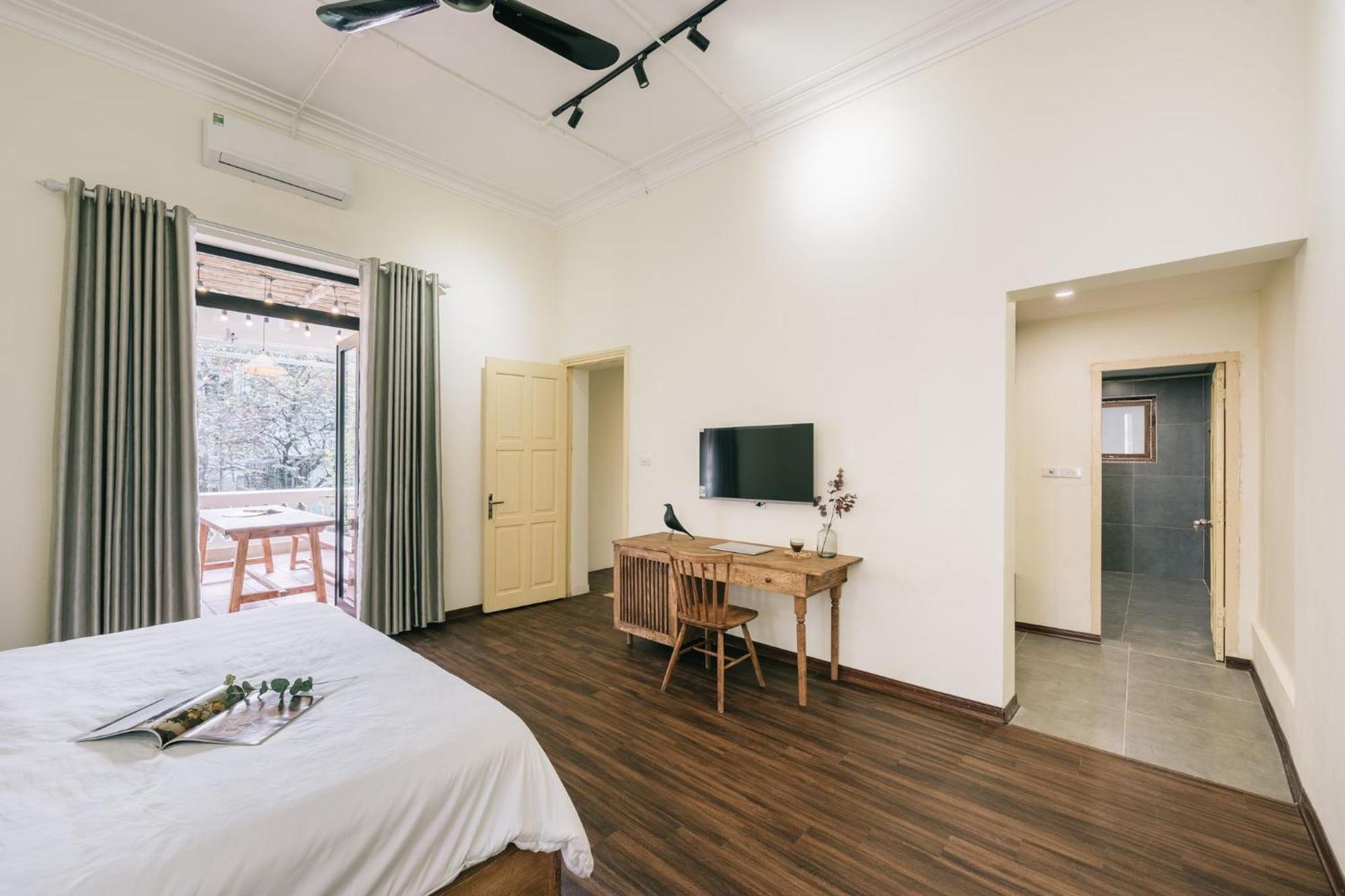 Amber Glow - Cozy Retreat Near Thanh Cong Lake-free Laundry Căn hộ Hà Nội