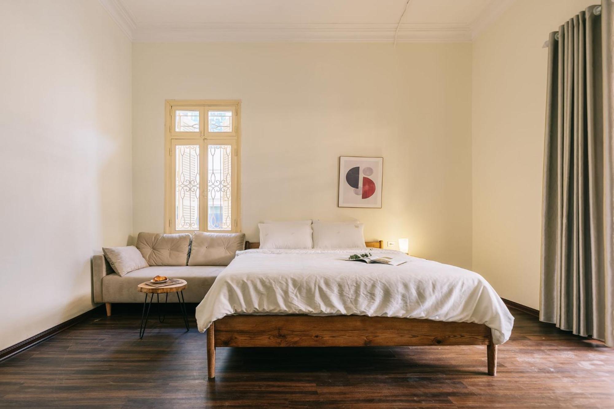 Amber Glow - Cozy Retreat Near Thanh Cong Lake-free Laundry Căn hộ