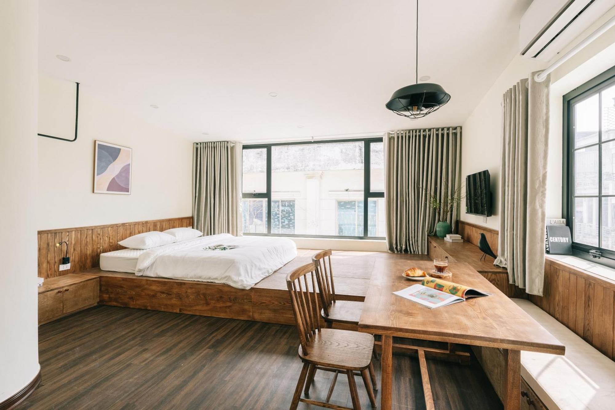Amber Glow - Cozy Retreat Near Thanh Cong Lake-free Laundry Hà Nội