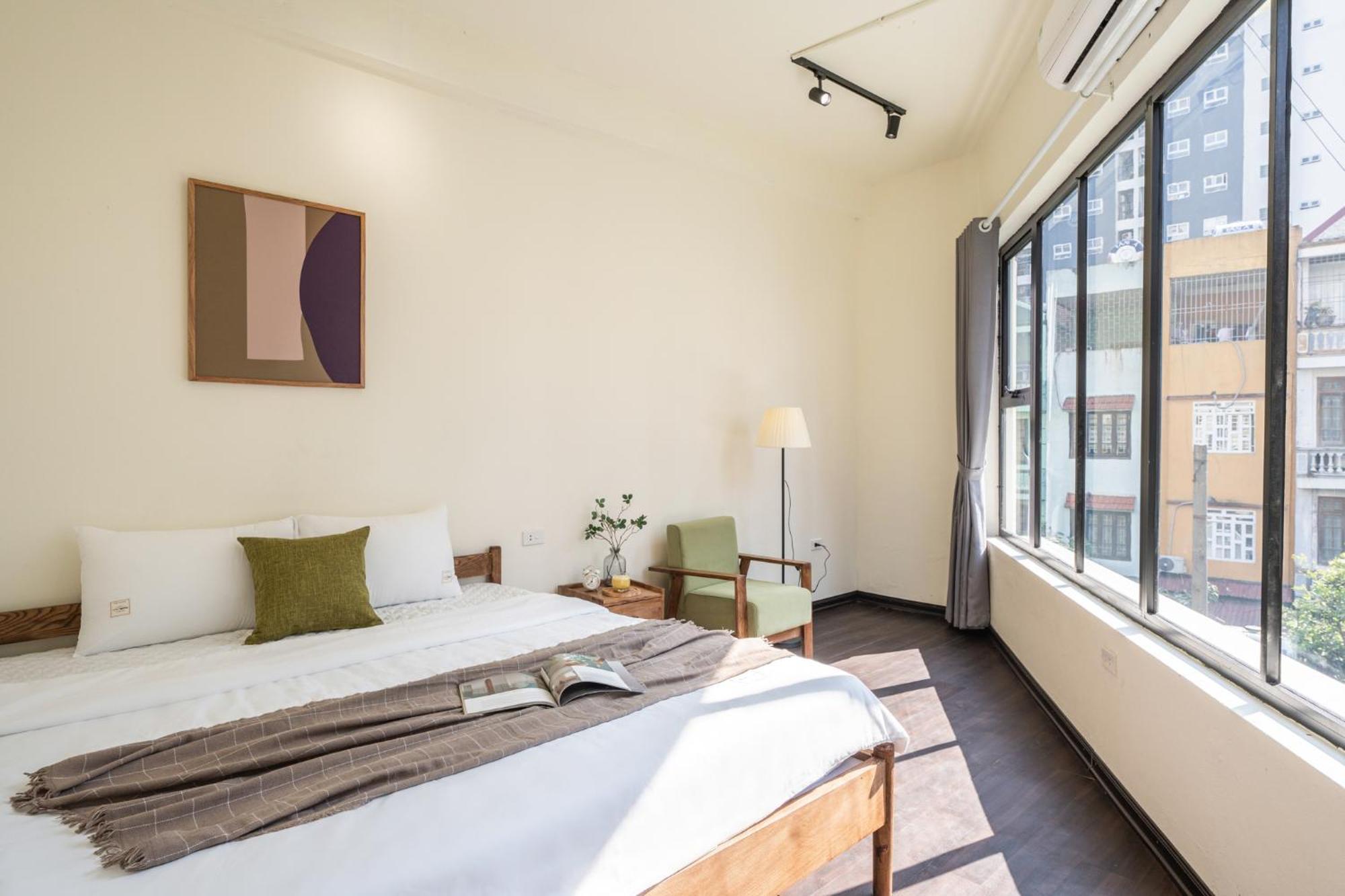 Căn hộ Amber Glow - Cozy Retreat Near Thanh Cong Lake-free Laundry Hà Nội