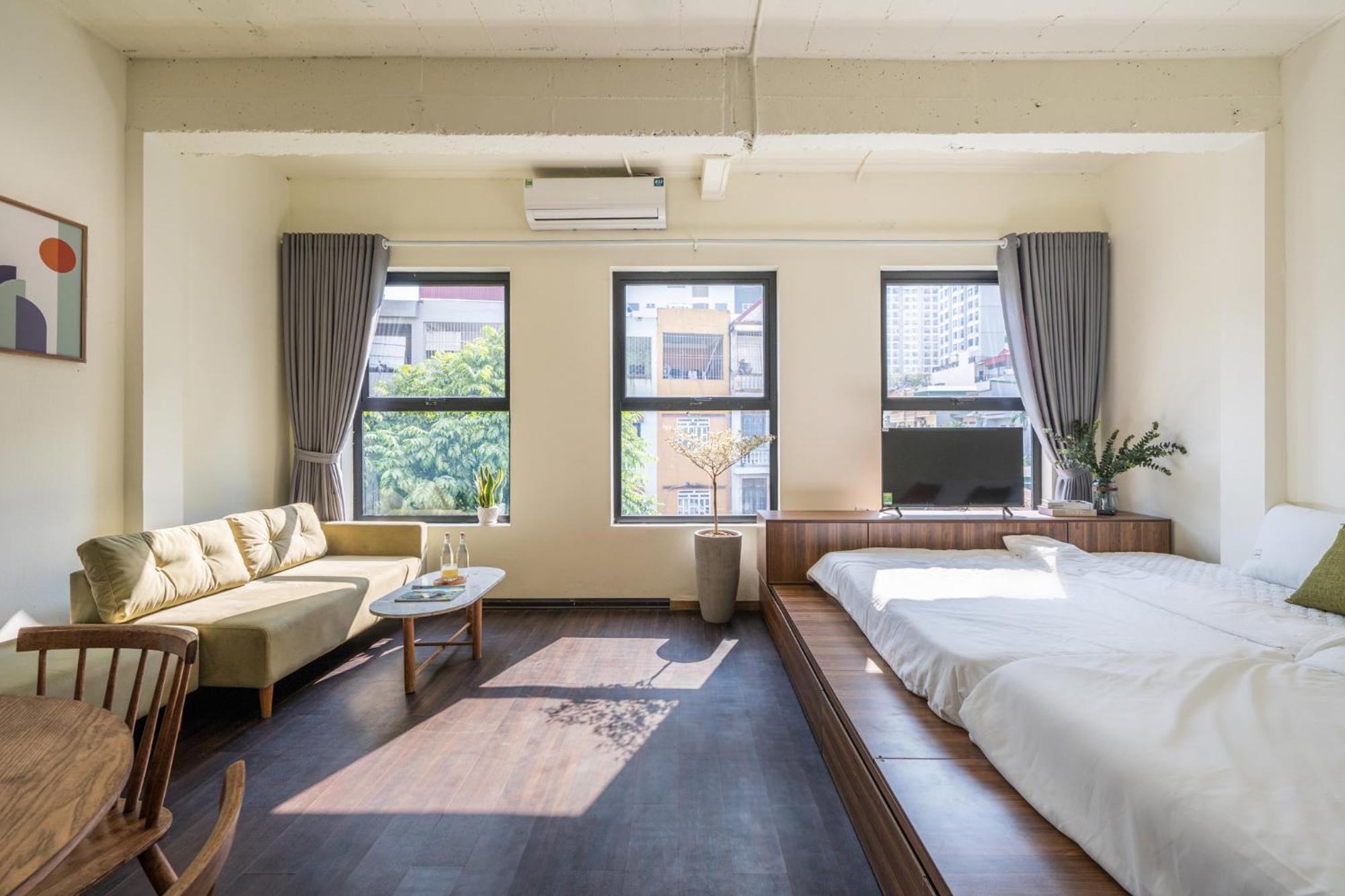 Amber Glow - Cozy Retreat Near Thanh Cong Lake-free Laundry Căn hộ Hà Nội